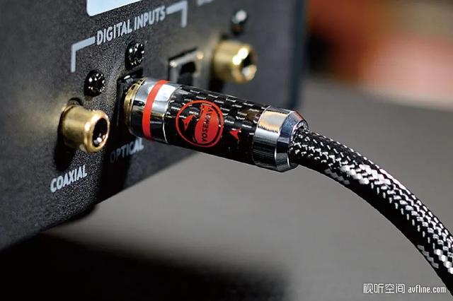 开云体育 开云官网一根数码线 轻松进入音乐殿堂：金枪鱼USB-02 USB线同轴线(图4)