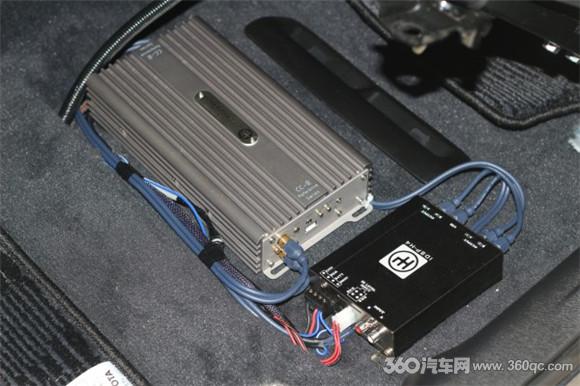 开云体育 开云平台改装不是胡乱搭配 丰田皇冠改装DLS音响 找到专属你的声音(图3)
