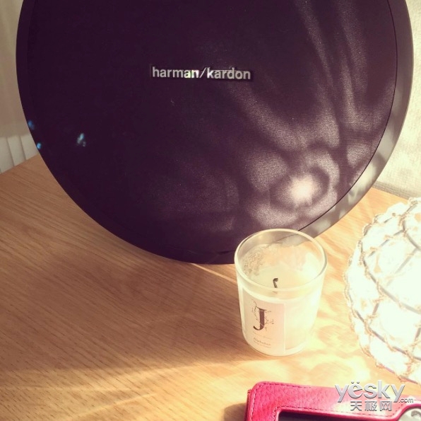 格调很重要 随时随地尊享哈曼卡顿的开云 开云体育官网优雅(图2)